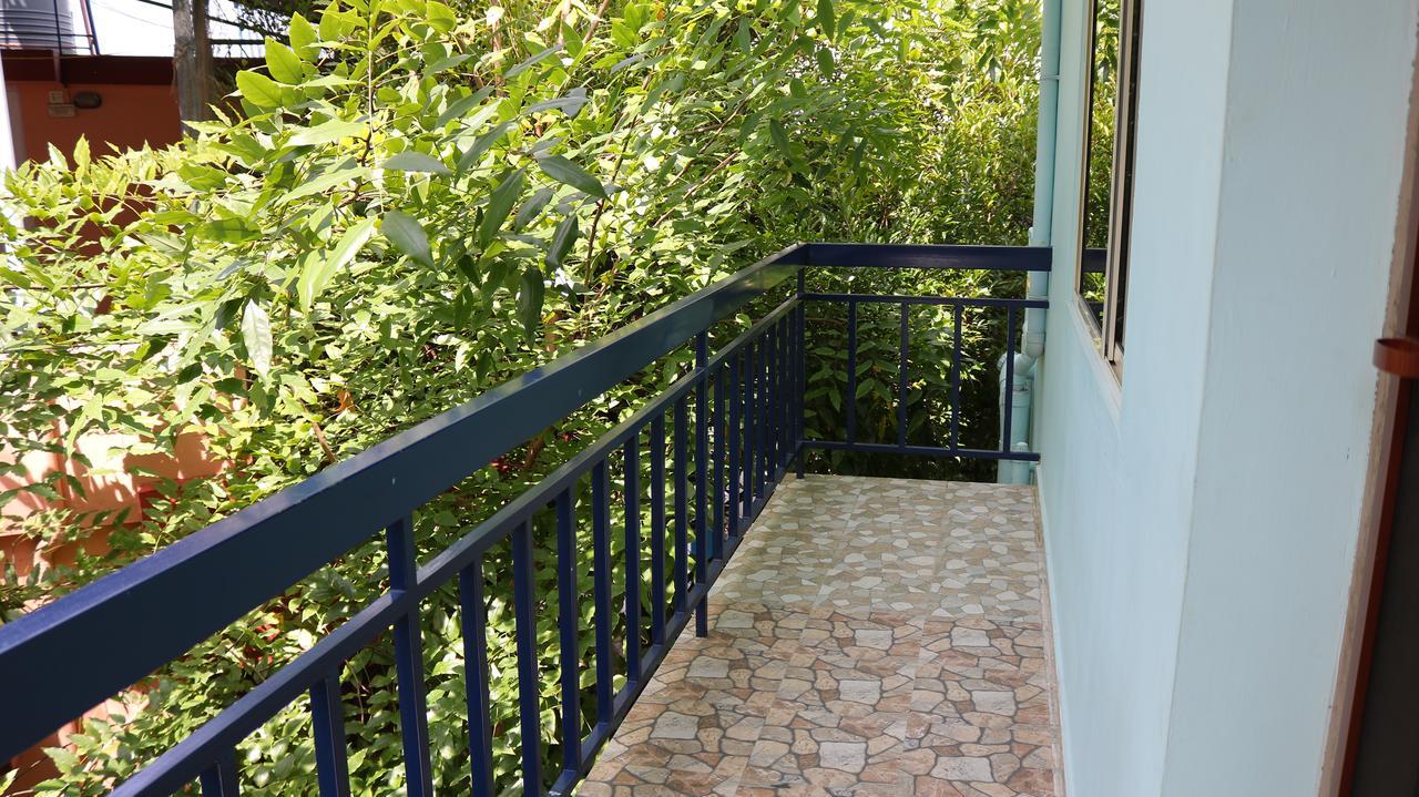 Cherish Homestay Kochi Екстериор снимка
